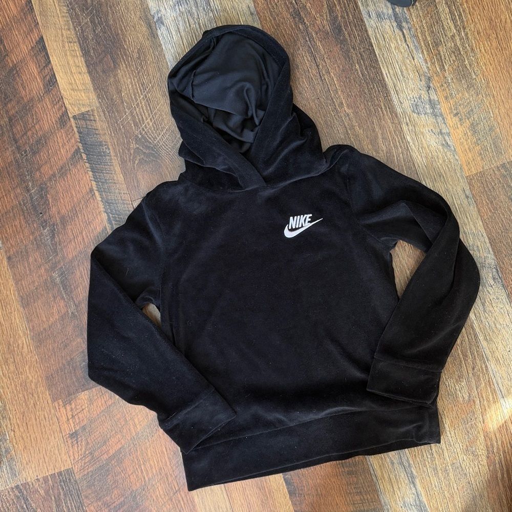 Nike Black Hoodie kids size 6-7years